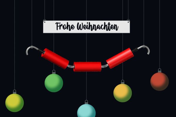 Tragrolle mit Weihnachtskugeln