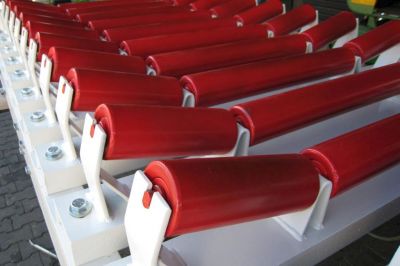 Spohr custom manufacturing: Three-part upper belt station