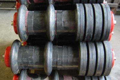 Tragrollen mit Gummiringen und Distanzhülsen