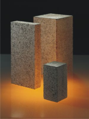 SiC refractory plates used to control cooling rates and eliminate casting defects during solidification